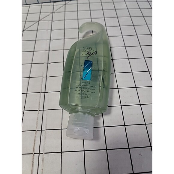 Avon Skin So Soft  Moisturizing Shower Gel 5 oz.  ORIGINAL NIP NOS - Picture 3 of 6